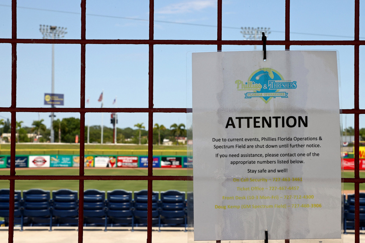 MLB may shut down all spring training sites for coronavirus cleaning