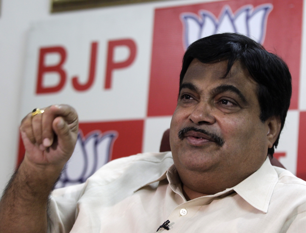 Nitin Gadkari clarifies asking FM Sitharaman not to end Chinese imports at ports